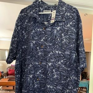 Men’s brand new Tommy Bahama button down shirt